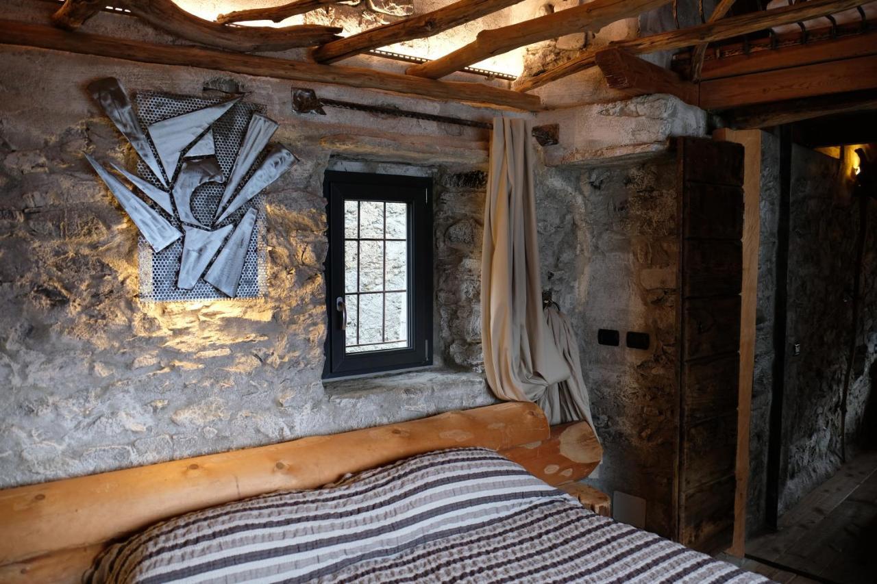 Appartamenti Montemezzo Le Case In Pietra Vista Lago Джера-Ларіо Екстер'єр фото